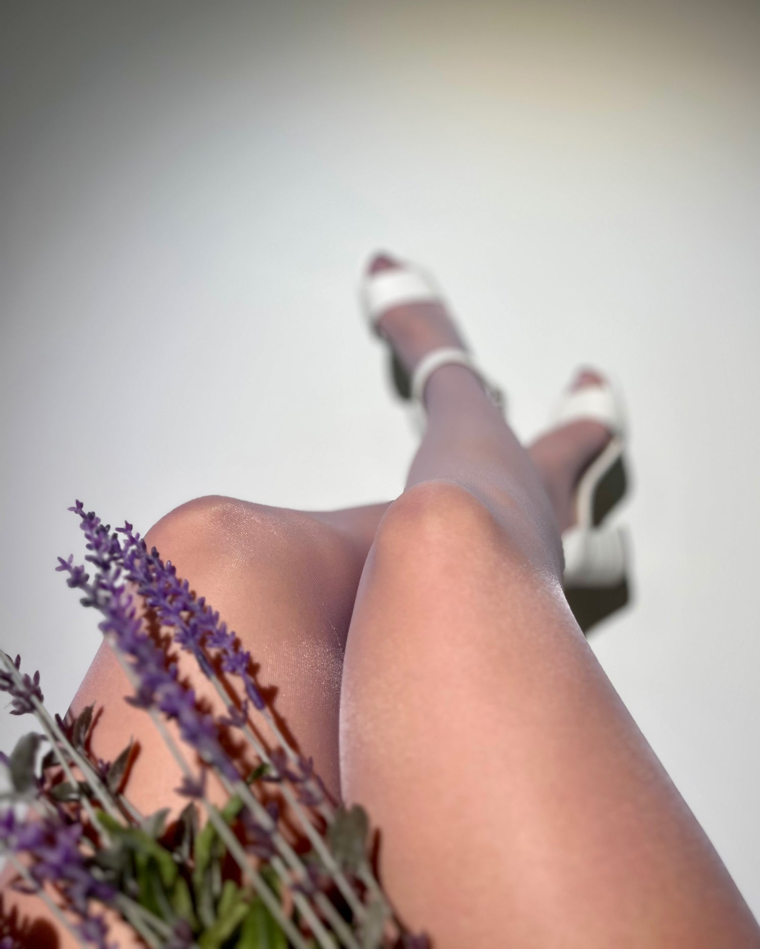 lavender purple tights, sheer colored tights, nylon pantyhose