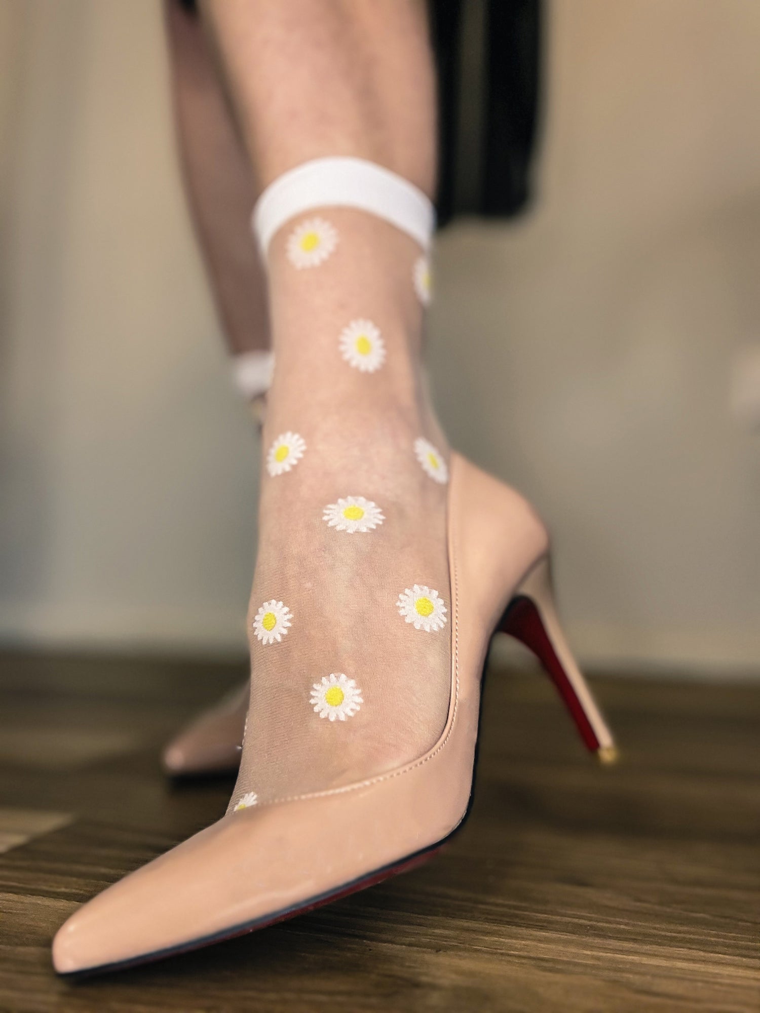 Ohdita chic flower socks, sheer ankle socks for summer