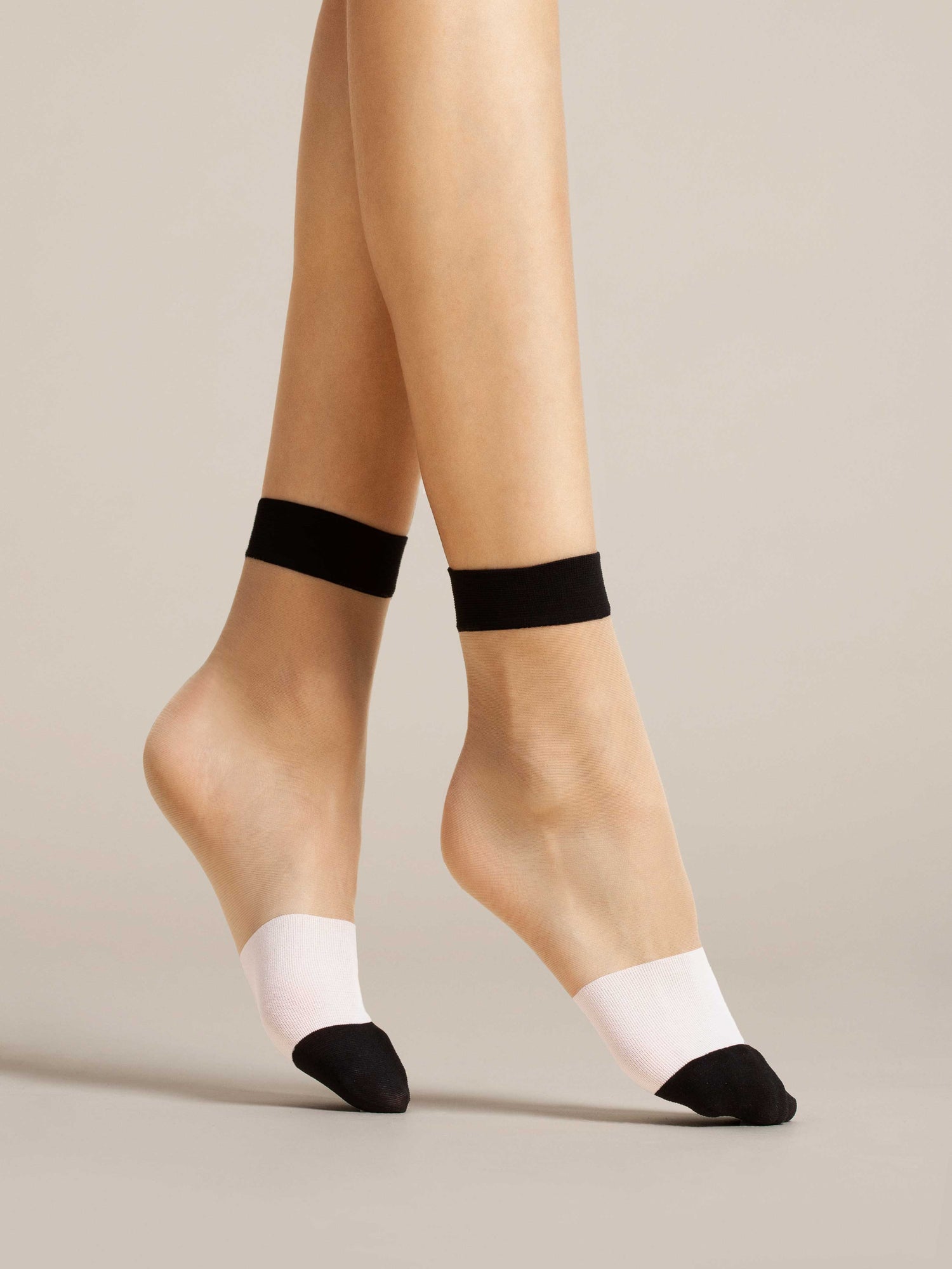 Fancy Color Block Sheer ankle socks - nude, white and black colors