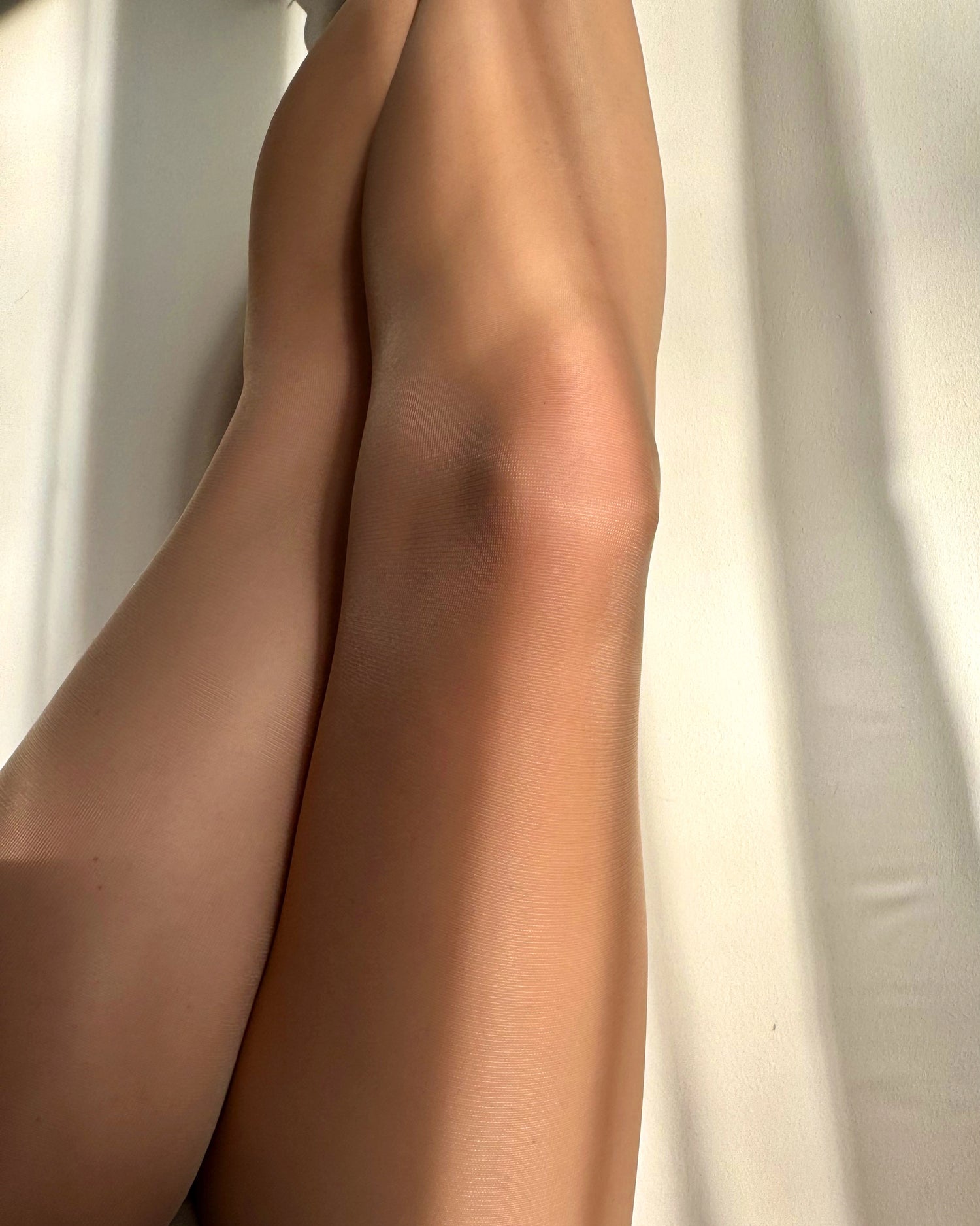 Brown Sheer to waist pantyhose in tan shade